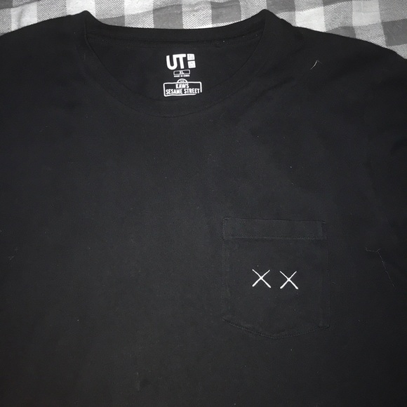 kaws x sesame street - Picture 2 of 3